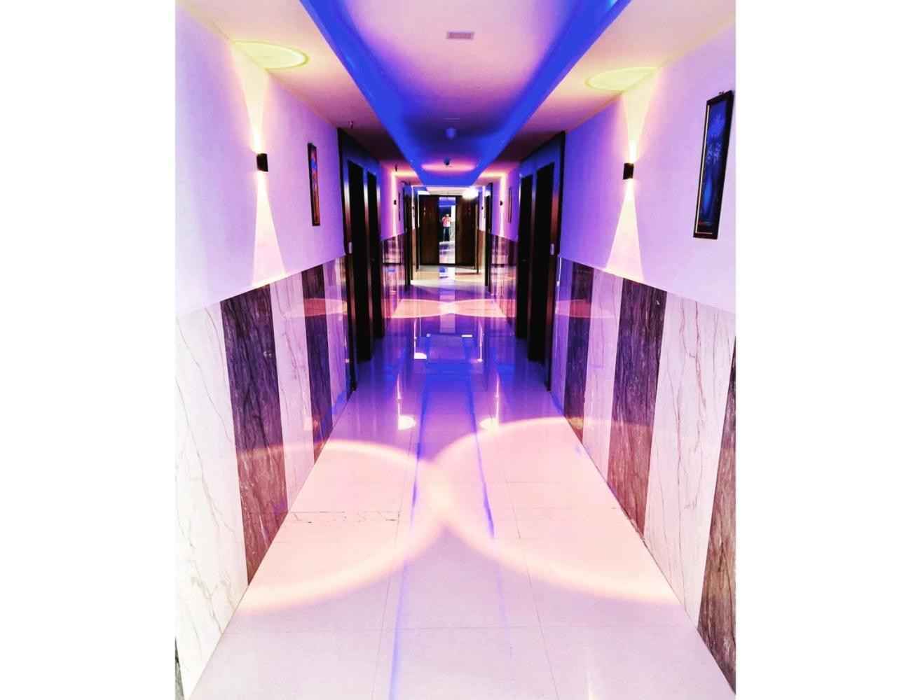 Hotel Paradise, Naroda Ahmadabad Zewnętrze zdjęcie